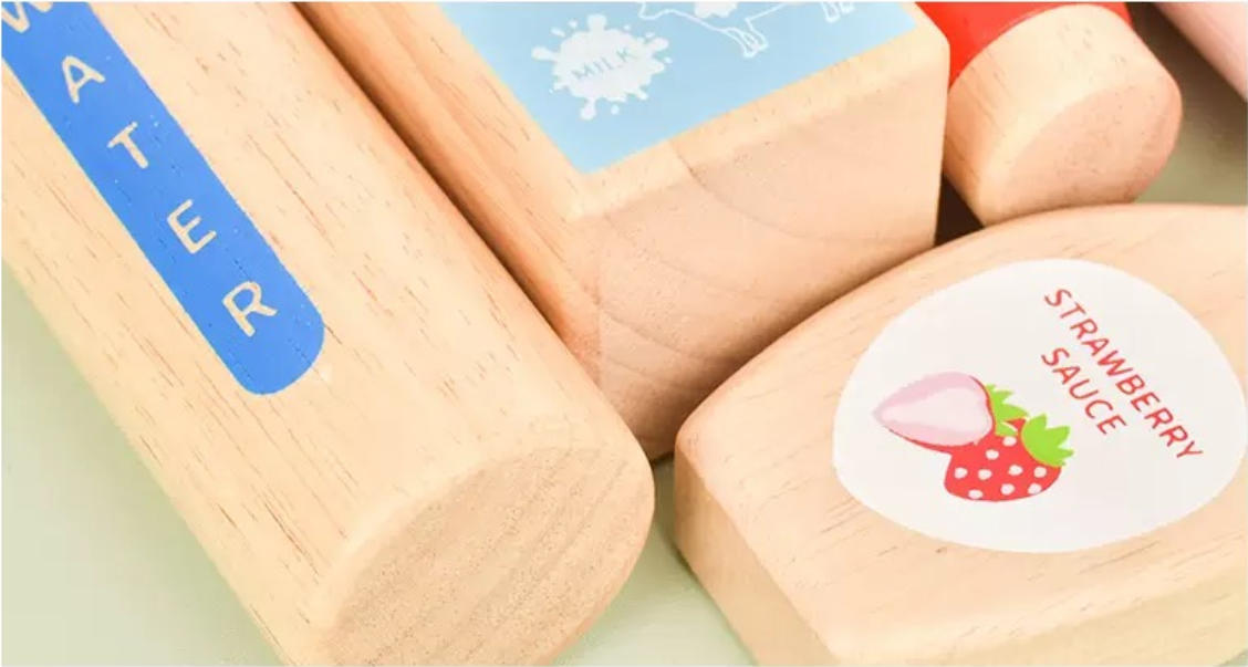 Set de Botellas y Salsas de Madera