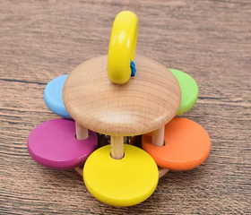 Sonajero de Madera con Colores y Aro Superior