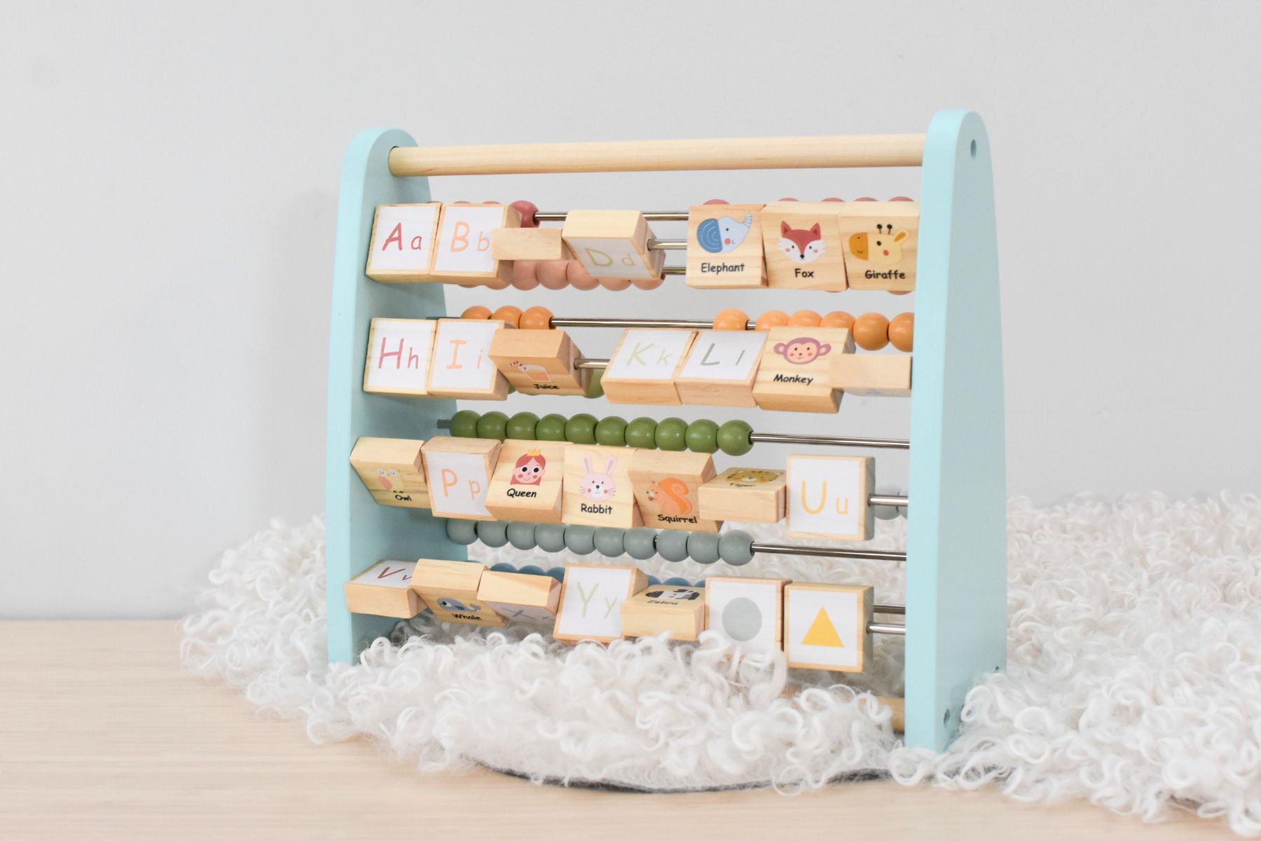 Ábaco de Madera Doble Cara con Letras y Cuentas