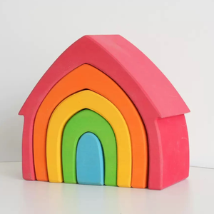 Arcoíris Casa Montessori de Madera