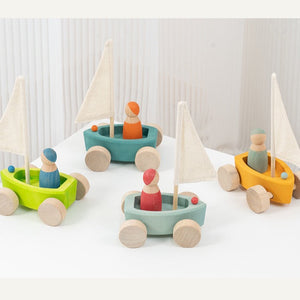 Set de Barcos de Madera con Velas y Figuras – Juguete Montessori