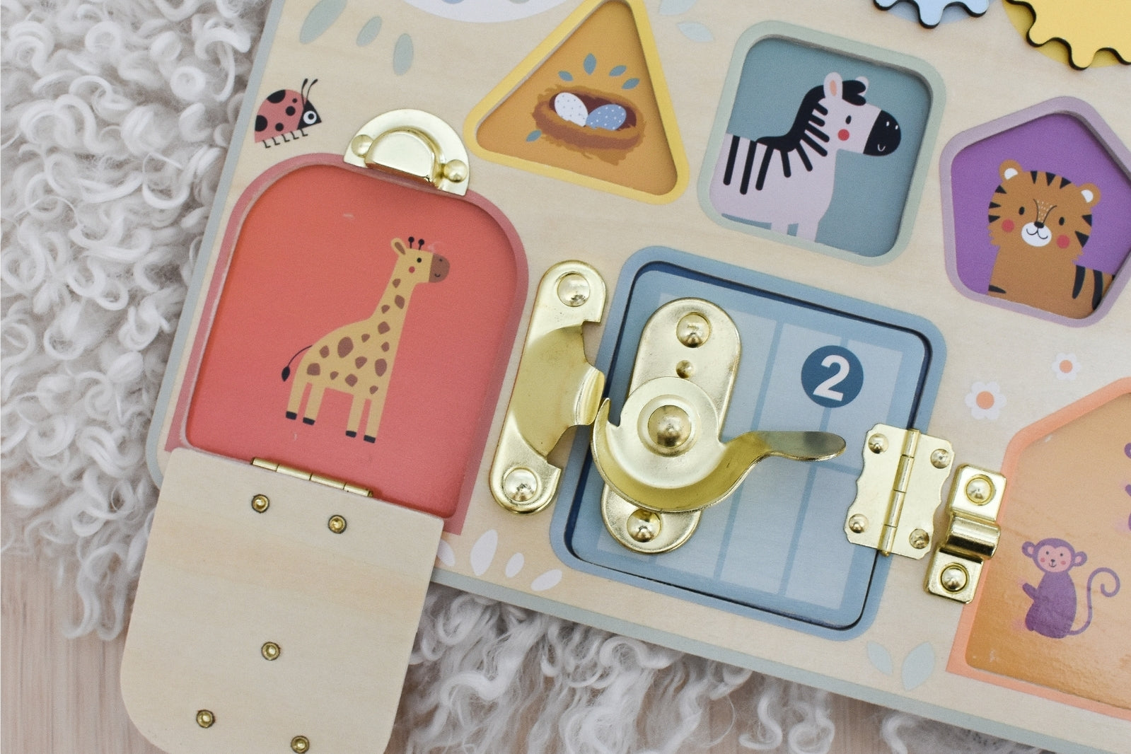 Busy Board de Madera Montessori