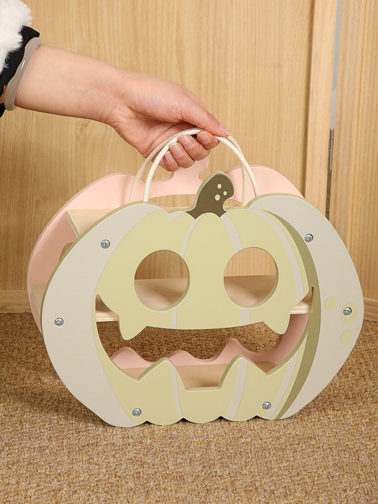 Estante de Calabaza con Dulces de Madera