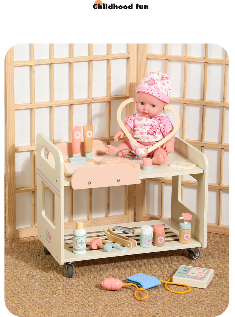 Hospital de Madera con Accesorios