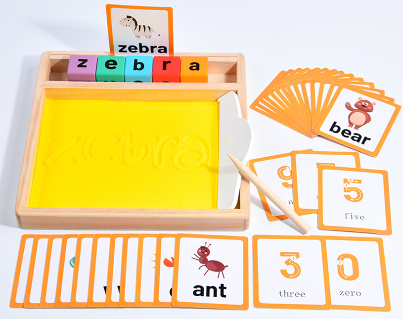 Juego Educativo Montessori de Madera con Bandeja de Arena, Letras y Tarjetas