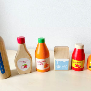 Set de Botellas y Salsas de Madera