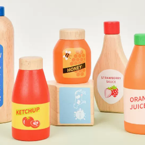 Set de Botellas y Salsas de Madera