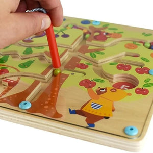 Laberinto Magnético del Árbol de Frutas