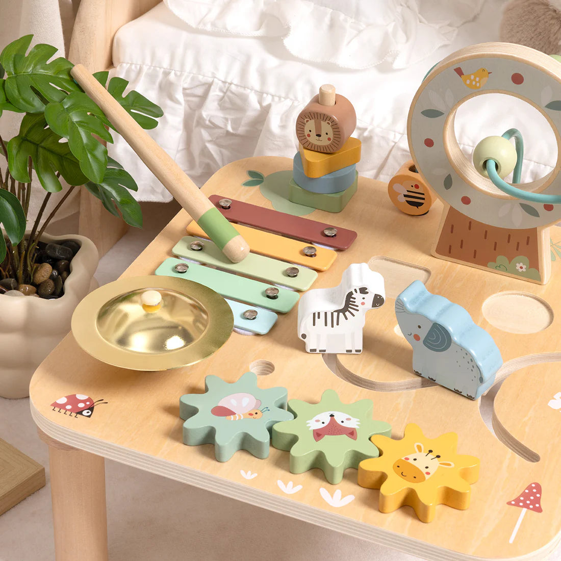 Mesa de Actividades de Madera