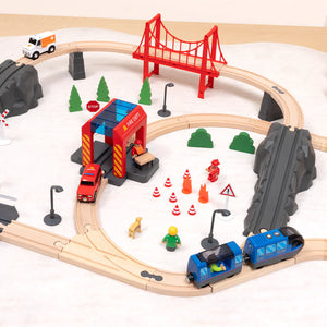 Pista de Tren con Estación de Bomberos y Accesorios