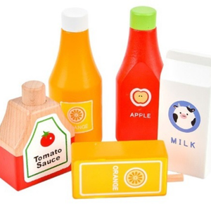 Set de Botellas y Alimentos de Madera