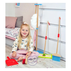 Set de Limpieza Infantil con Base de Madera – 6 Piezas