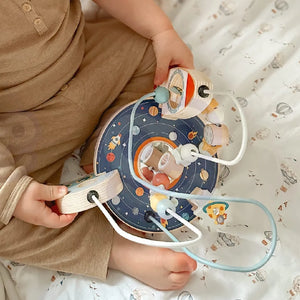 Juego de Enhebrado Espacial de Madera