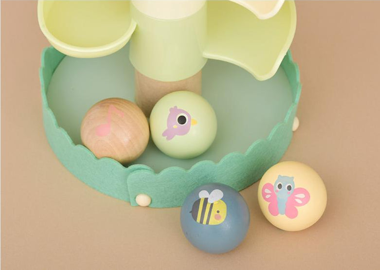 Torre de Bolas de Madera "Ball Drop Tower"