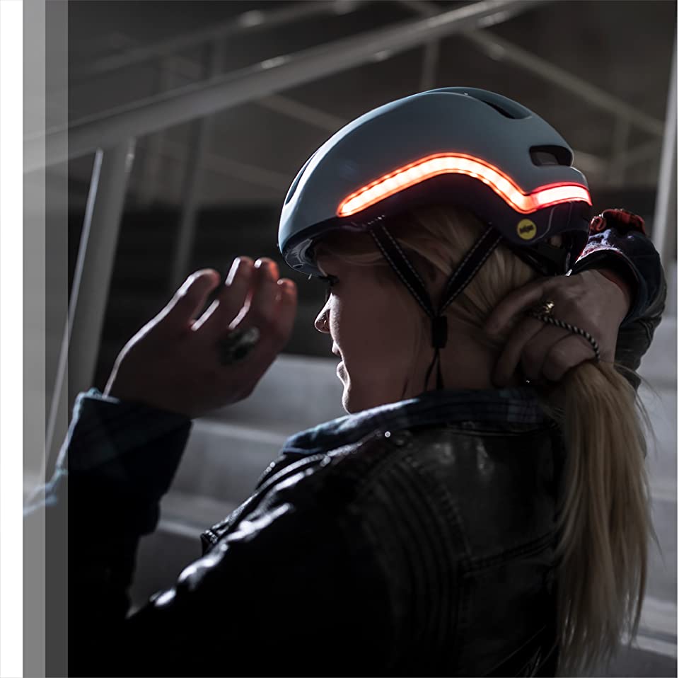 Casco Vio Con Luz Led (Coral Reef)